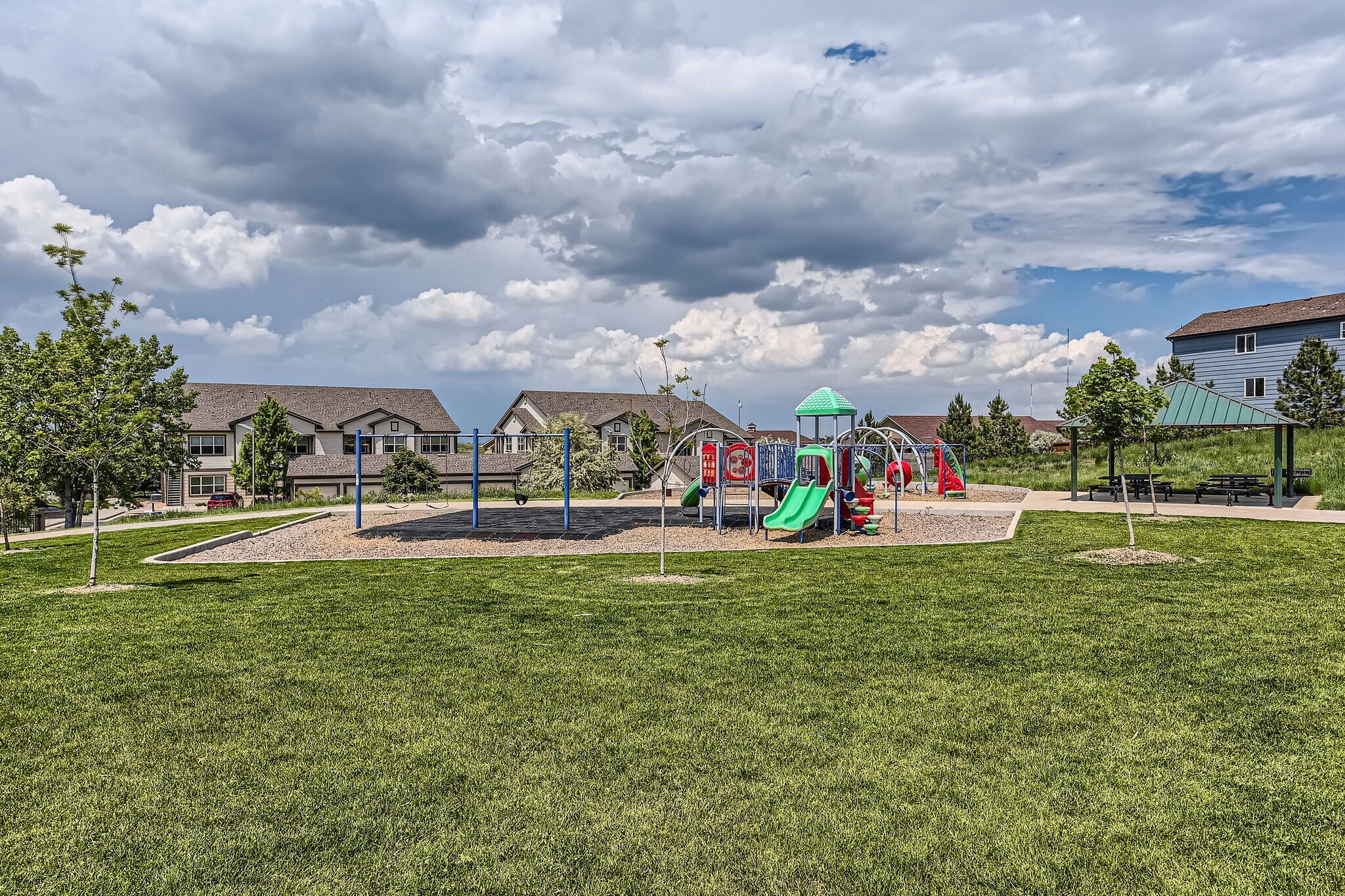 Building Photo - 8750 Redwing Ave