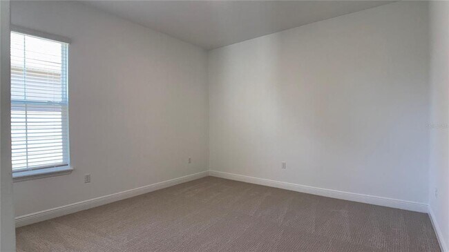 Building Photo - 14415 Crest Palm Ave