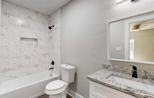 Building Photo - 1500 W Collin St