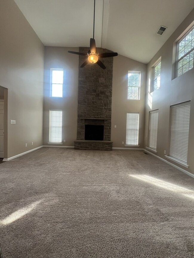 Building Photo - 13600 Warwick Longbay Dr