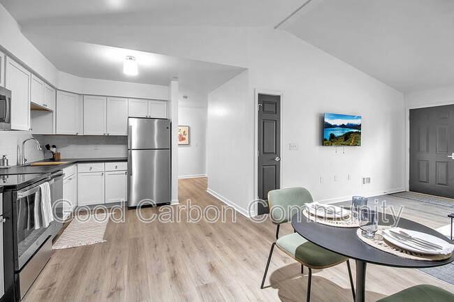 Building Photo - 7008 Erie Rd