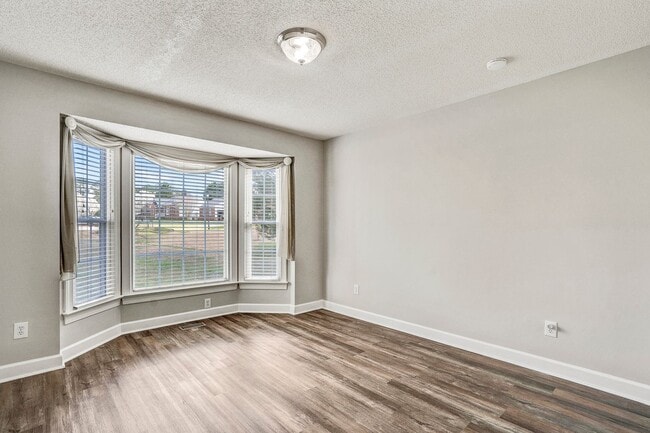 Building Photo - 3428 Buccaneer Ct