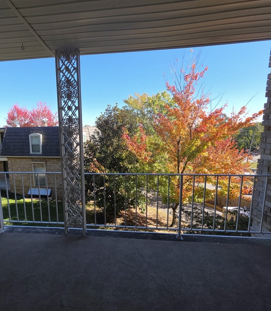 Balcony - 3115 Patrick Henry Dr