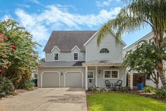 Building Photo - Renovated 3/3 Pool Home home in the heart of Delaney Park of Downtown Orlando