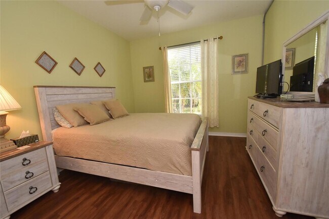 Building Photo - 6984 Prosperity Cir