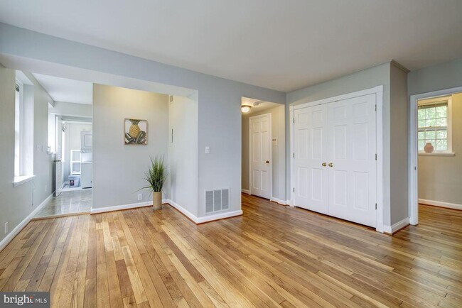 Building Photo - 3420 38th St NW