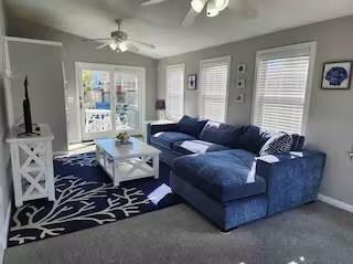 Building Photo - 10 Stanton Ave