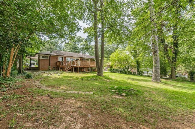 Building Photo - 2314 Bryant Dr