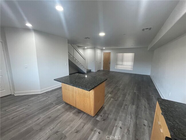 Building Photo - 11312 Huston St