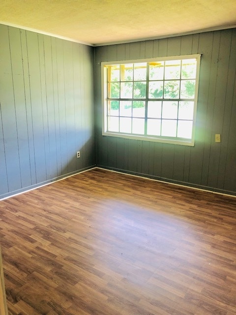 Building Photo - 2661 Green Tee Rd