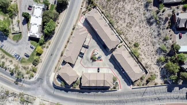 Building Photo - 5501 N Stanton St