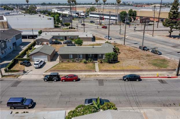 Building Photo - 9412 Nance Ave