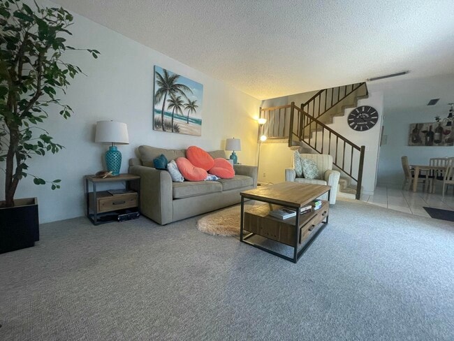 Building Photo - 9405 S Ocean Dr