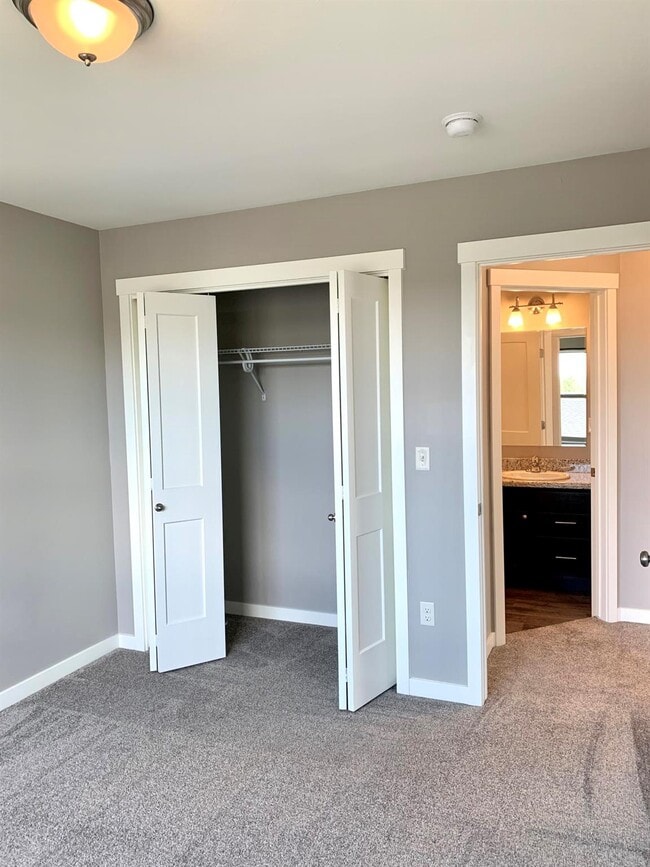 Building Photo - 250 Andesite Ave