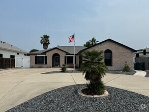 Building Photo - 14922 Aquarius St