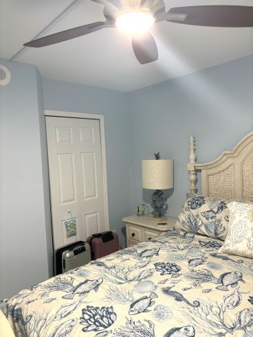 Building Photo - 8701 Estero