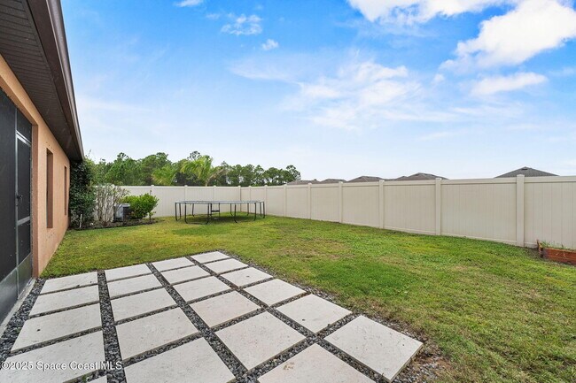 Building Photo - 4198 Alligator Flag Cir