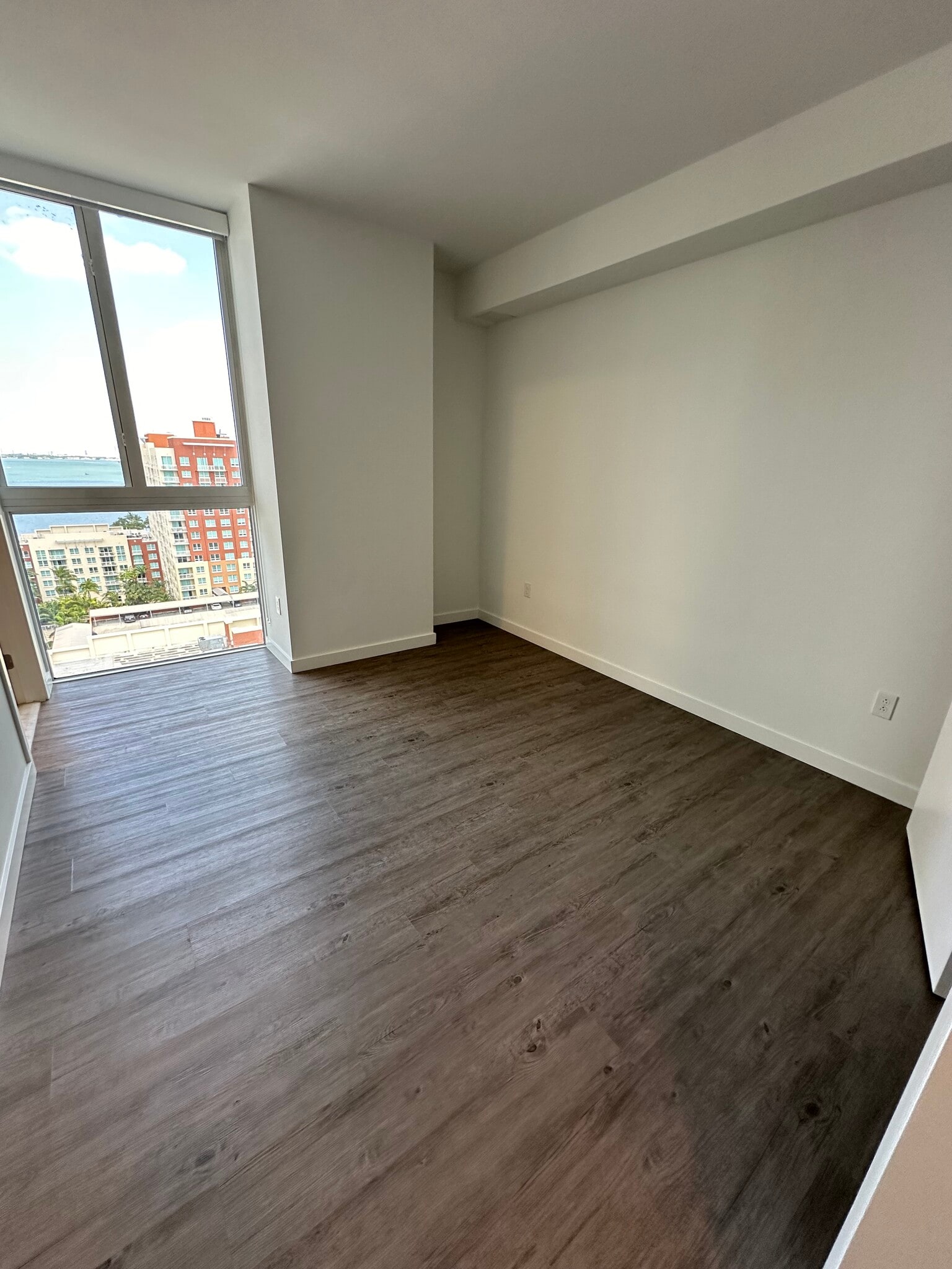 Building Photo - 221 NE 19th St