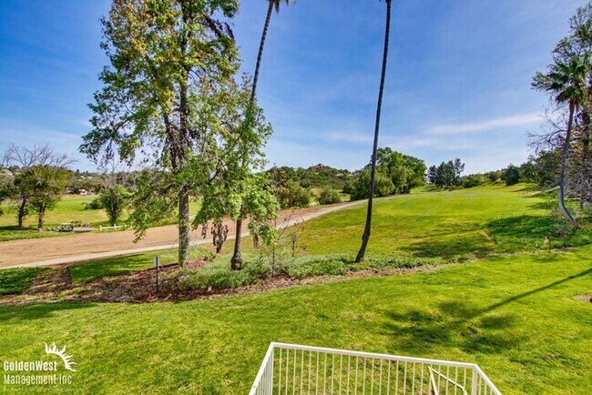 Building Photo - Charming 1Bdm 1Ba Condo with Scenic Golf Course Views at Mountain Meadow!