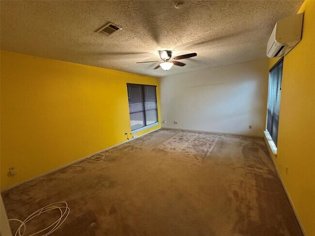 Building Photo - 7310 Treewater Dr