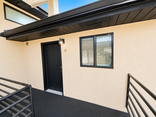 Building Photo - Cute One Bedroom Apartment In Provo