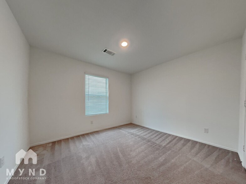 Building Photo - 5225 Elrington Vly Ln