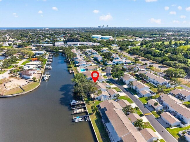 Building Photo - 6497 Cape Hatteras Way NE
