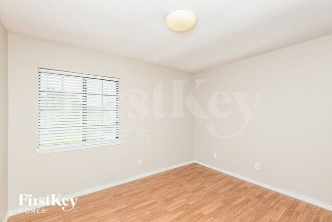 Building Photo - 7700 Castillo Rd
