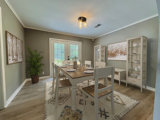 Building Photo - Available Now! 3/2 House for Rent!