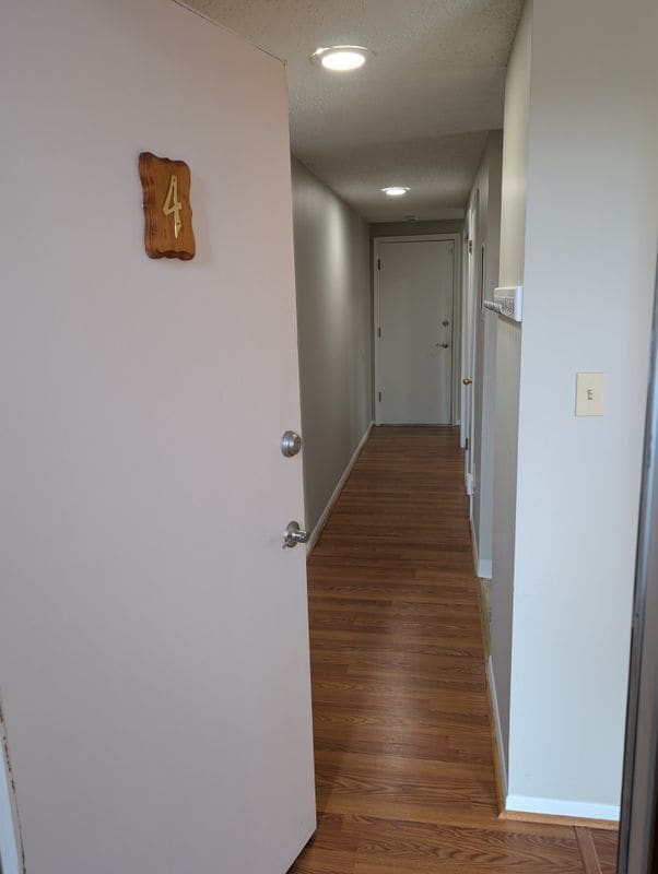 Building Photo - 6301 Robinson Rd