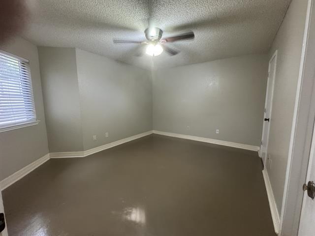 Building Photo - 2314 Bamboo Dr