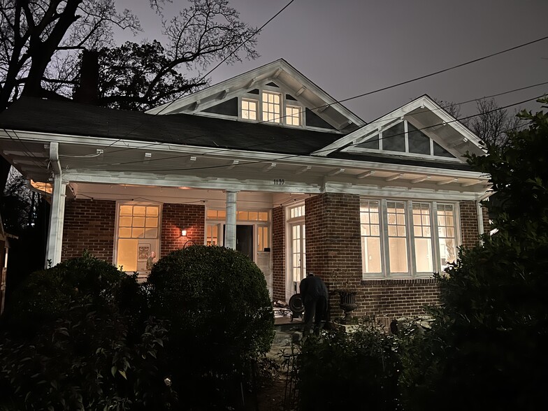 Primary Photo - 1170 Monroe Dr NE