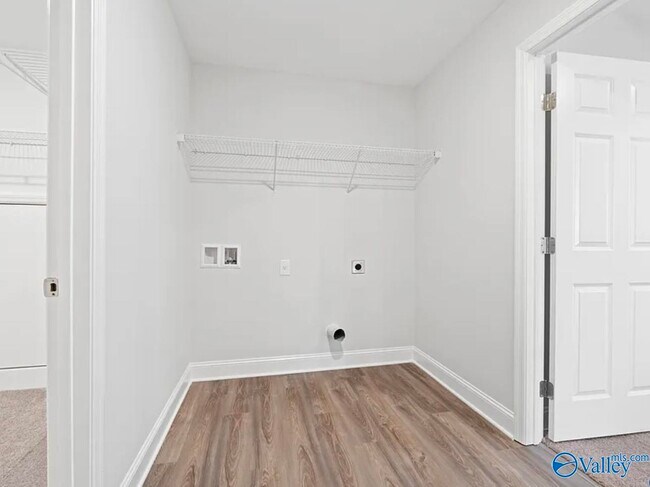 Building Photo - 142 Ivy Vine Dr