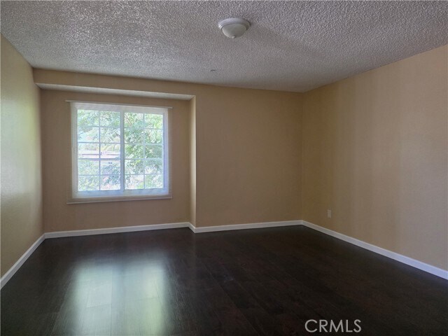 Building Photo - 1614 S Campus Ave
