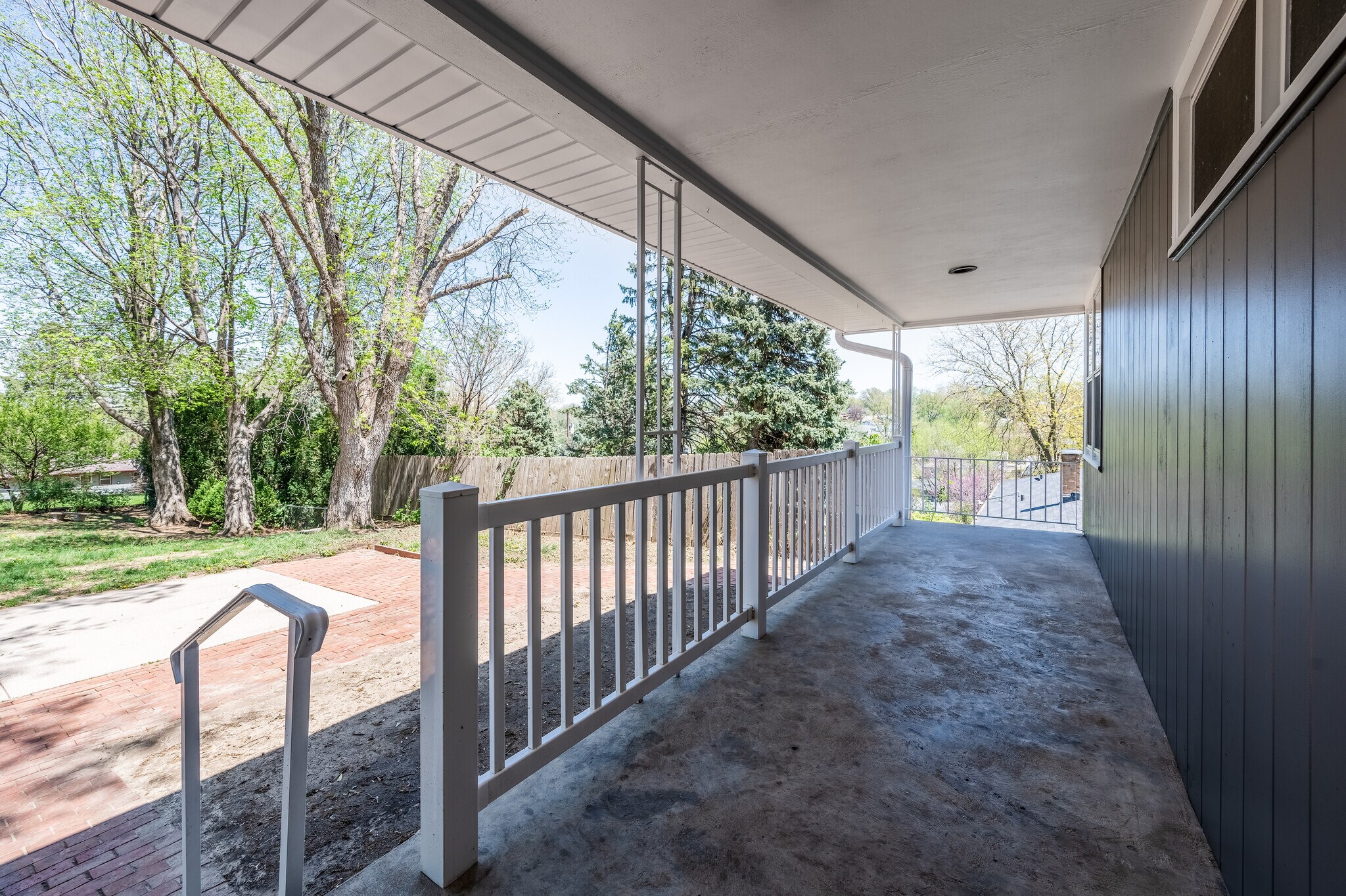 Building Photo - 4670 Frederick St