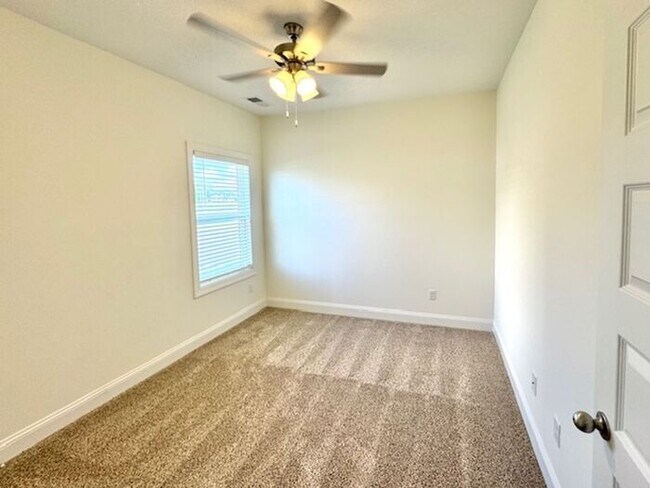 Building Photo - Move In Special! Brand New 4-bdroom 2.5 bath home in Olive Branch @ Southbranch