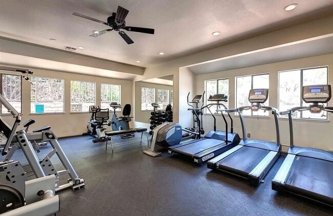 Building Photo - DESIRABLE GATED COMMUNITY WITH VIEWS, POOLS, HOT TUB, FITNESS CENTER, AND MORE!!!