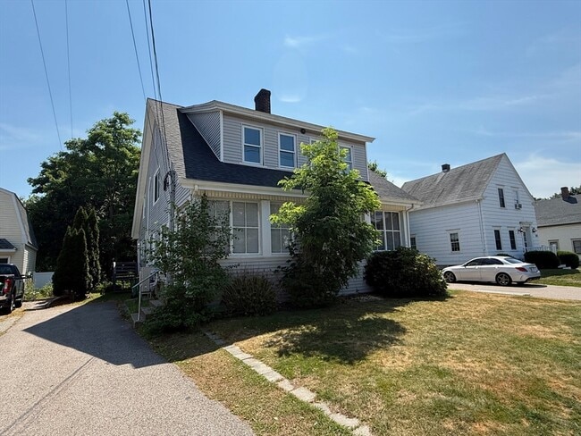 Primary Photo - 104 S Main St