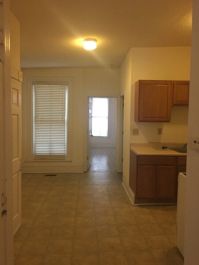 Building Photo - 3442 Texas Ave