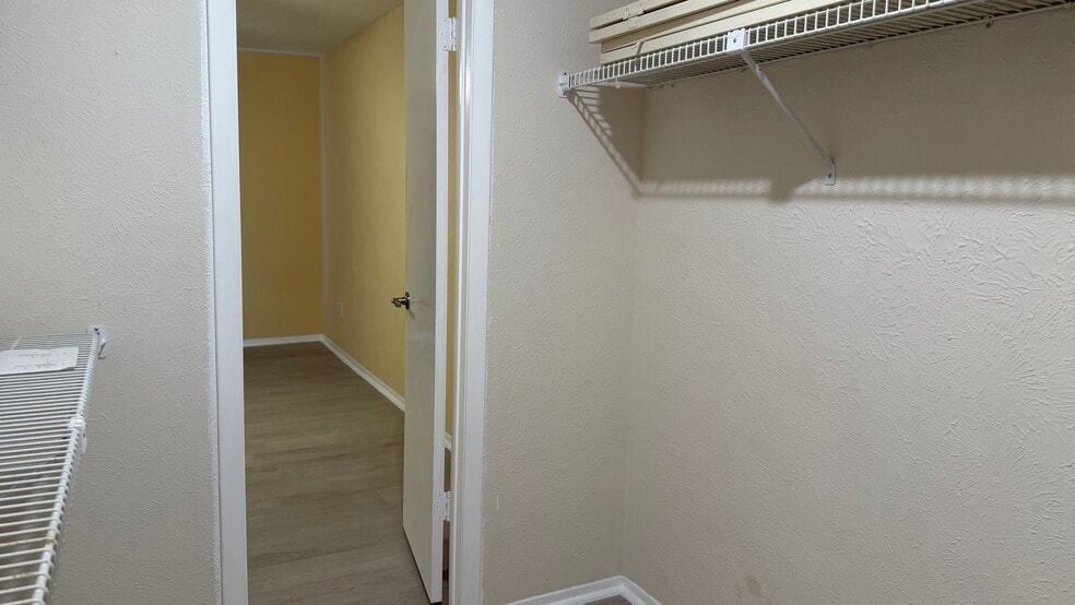 Building Photo - 5001 Lamonte Ln