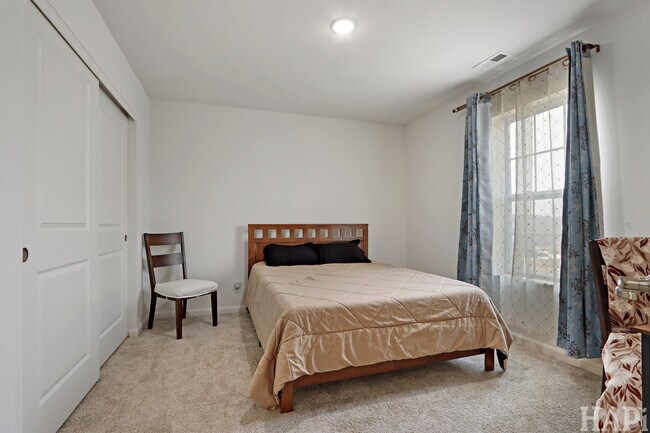 Building Photo - 8512 Stillwater Rd