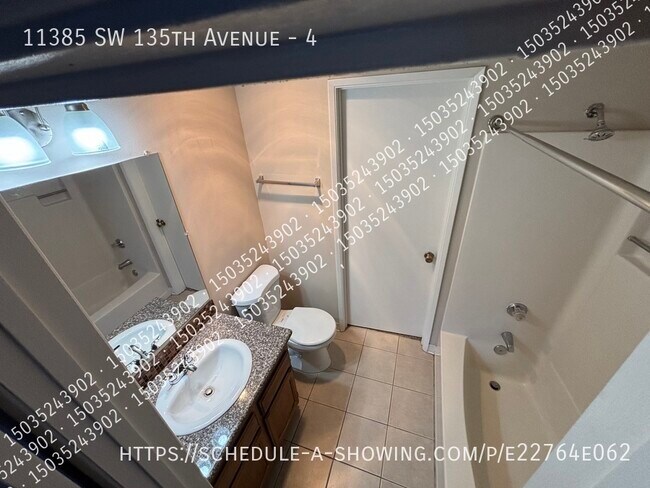 Building Photo - 11385 SW 135th Ave