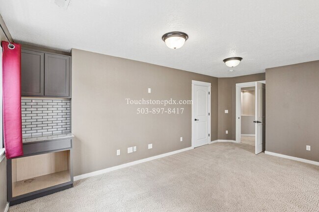 Building Photo - 37162 Coralburst St