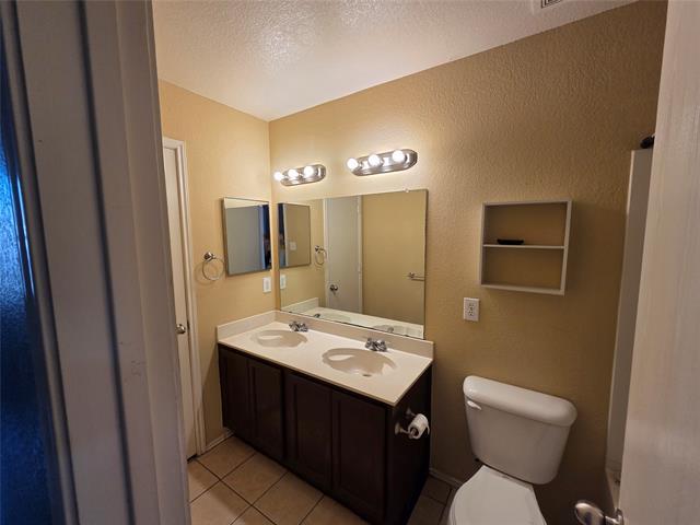 Building Photo - 8409 Cotton Valley Ln