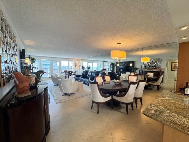 Building Photo - 4100 Galt Ocean Dr