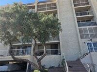 Building Photo - 750 S Royal Crest Cir