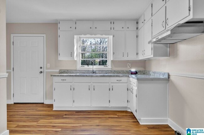 Building Photo - 101 23rd Terrace NW