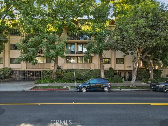 Building Photo - 330 W California Blvd