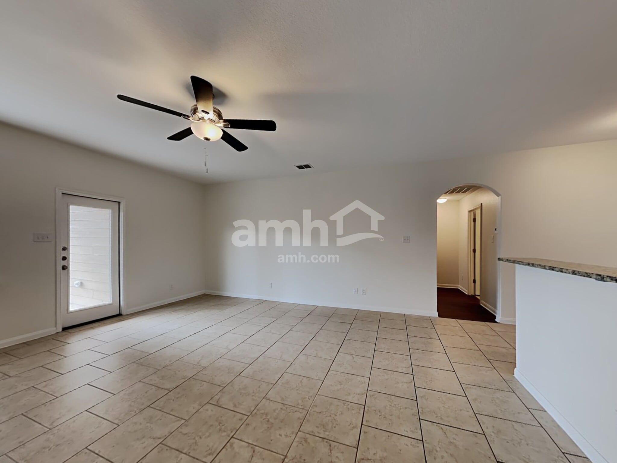 Building Photo - 7913 Oxbow Way