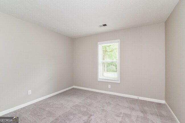 Building Photo - 6037 Maryjo Ln